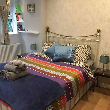 East Bank アパート